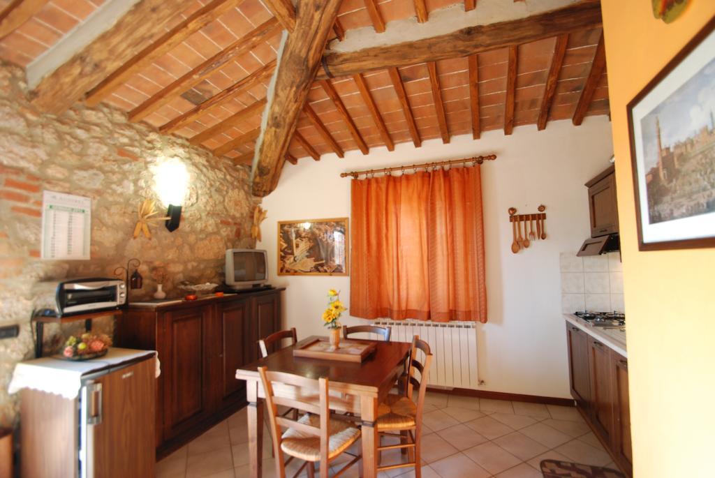 Agriturismo Arnano Sovicille Quarto foto